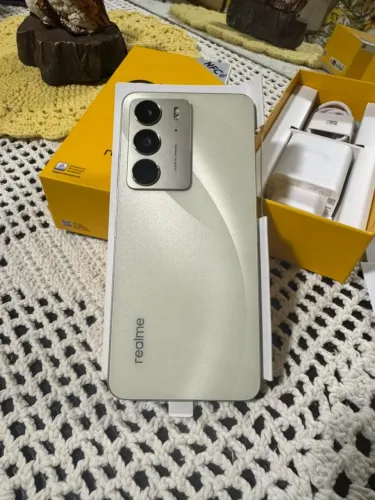 Realme C75 16gb Ram 256gb memória