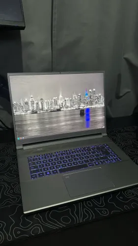 Notebook Gamer RTX Acer Predator Triton 300 SE.