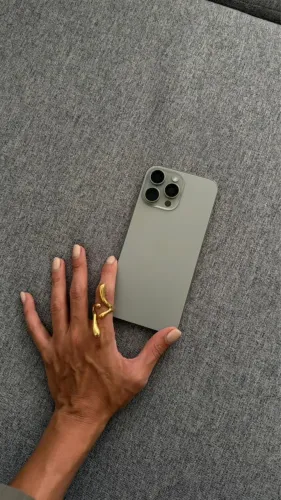 iPhone 16 Pro Max 512gb titânio natural