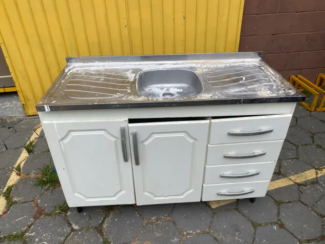 Balcão cozinha com Cuba alumínio 