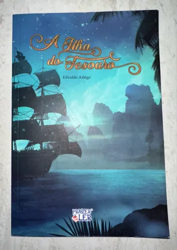 Livro A Ilha do Tesouro de Edvaldo Arlégo.