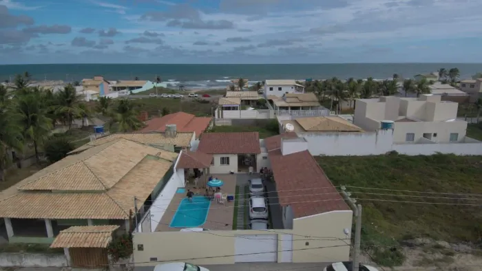 Casa na praia da Caueira 