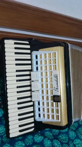 Acordeon scandalli