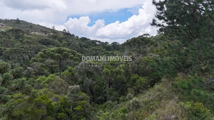 Oportunidade Única de Lote de Terreno em Condomínio Fechado na Região de Descansópolis