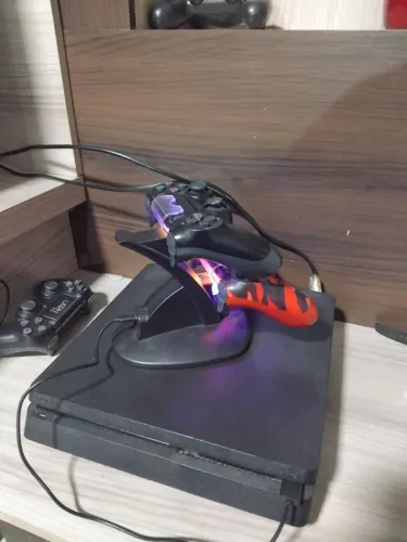 Ps4 slim a venda