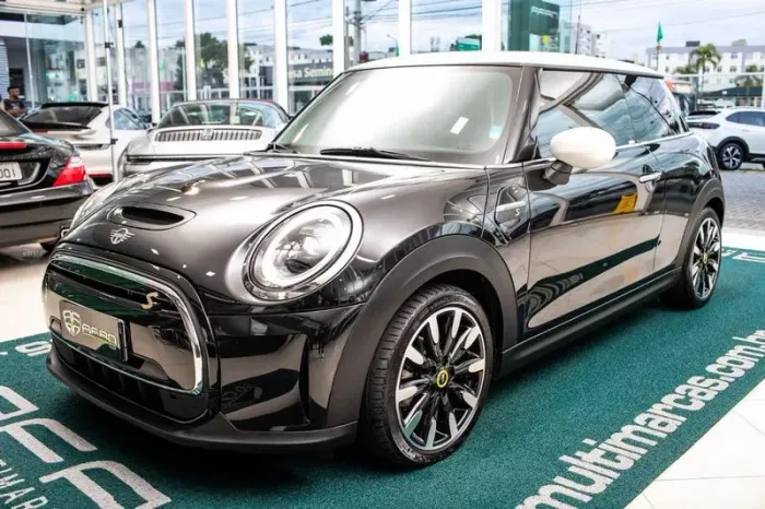 Mini Cooper SE Exclusive 3P (elétrico) 2024