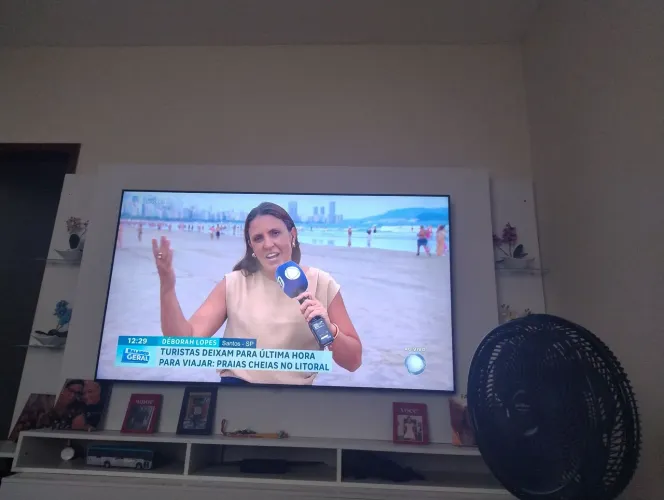 Painel a venda para tv de 65 até 70polegadas (tv não inclusa)
