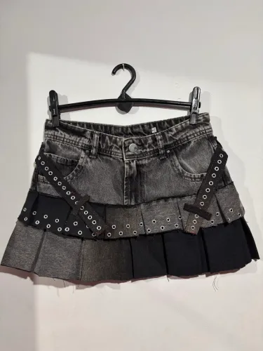 Mini saia jeans cinza upcycling