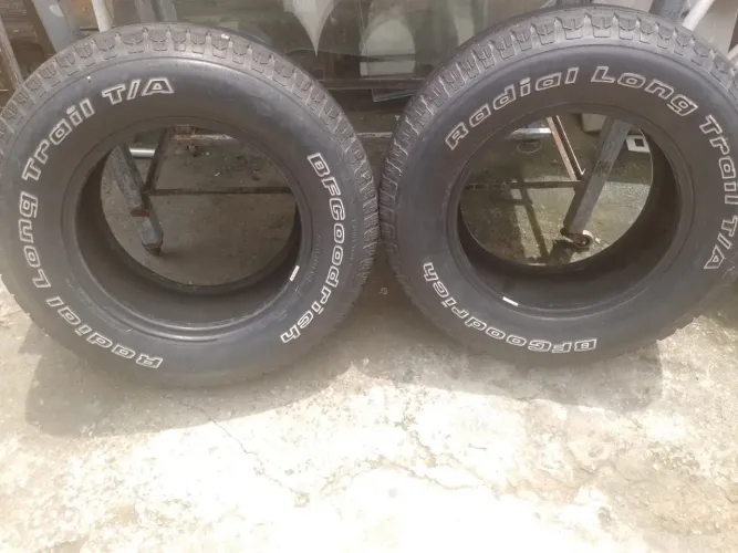 Pneus 2 para vender