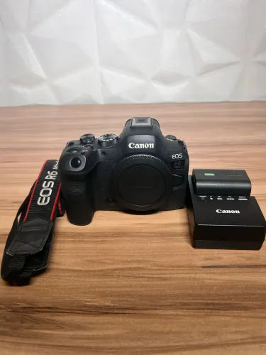 Canon EOS R6 Mark II - IMPECÁVEL