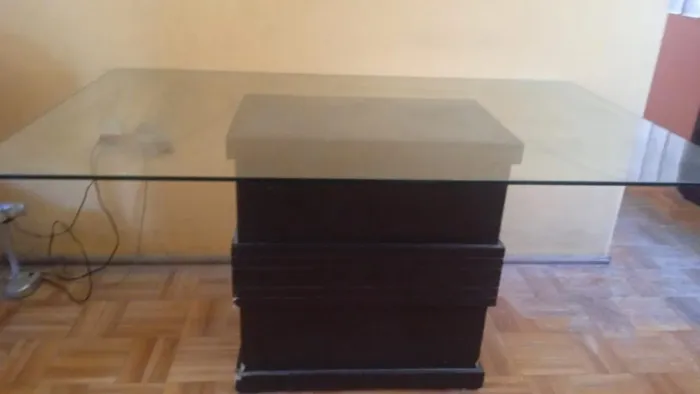 Vendo mesa de vidro temperado 