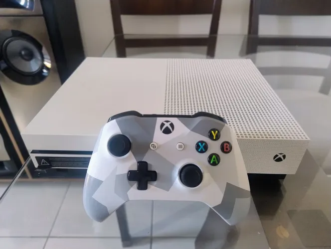 XBOX ONE S