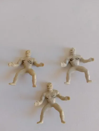 Miniaturas Power Rangers Anos 90 Kinder Ovo Tombola 4 cm