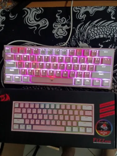 Teclado Mecânico Redragon Fizz Rosa