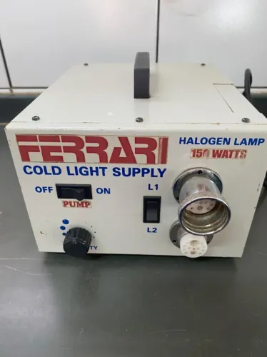 FONTE DE LUZ FRIA PARA ENDOSCOPIA