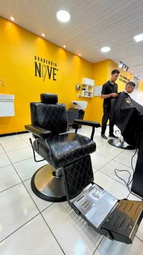 3 POLTRONAS DE BARBEARIA