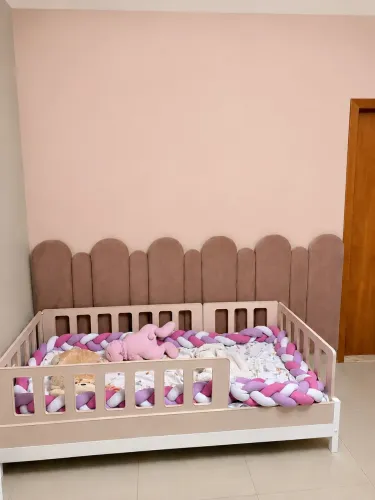 Cama nyc baixa, solteiro, rose! Pouco uso