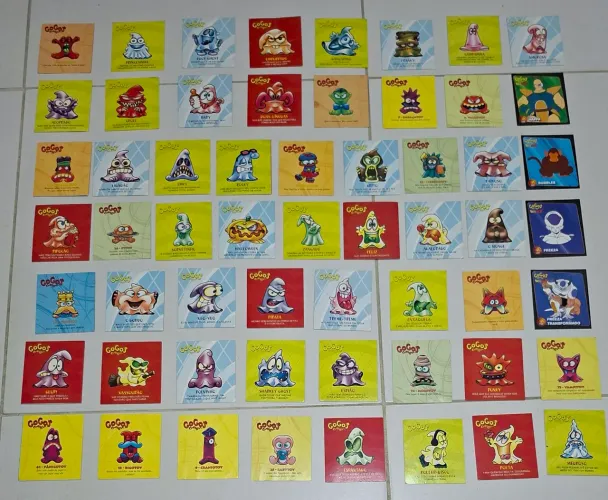 Lote com 58 cards Gogo's Crazy Bones Dragon Ball Z