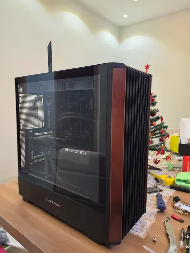 PC GAMER RYZEN 7 RTX 5080