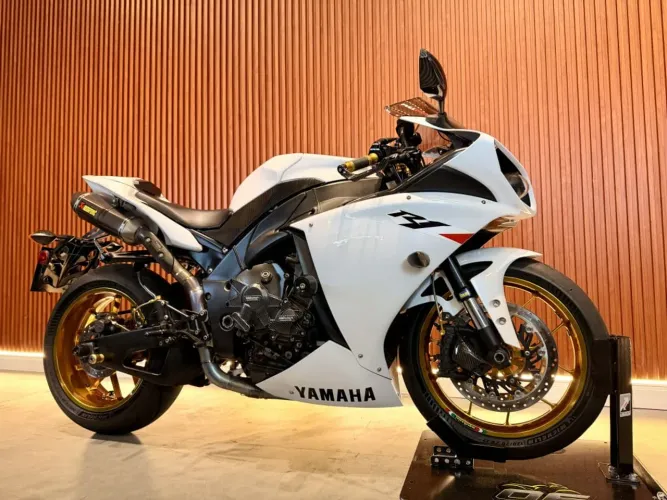 Yamaha YZF R1 1000 2010