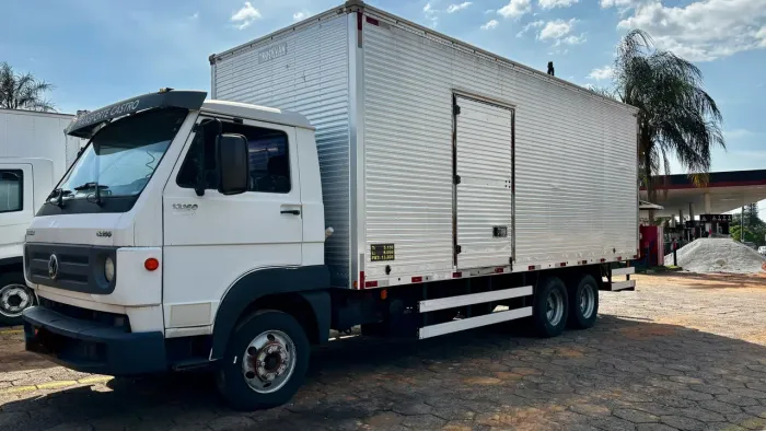 VW 13.160 DRC 6x2 - 2018 - BAÚ ALUMÍNIO