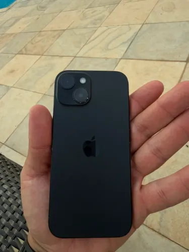 iPhone 15 128 GB