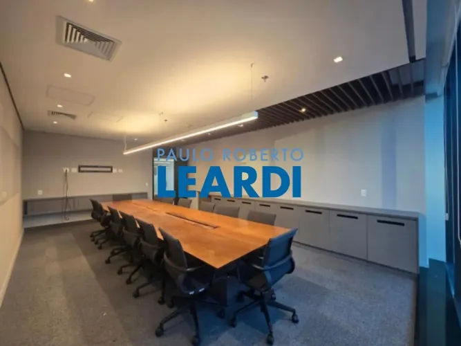 CONJ. COMERCIAL - ITAIM BIBI - SP