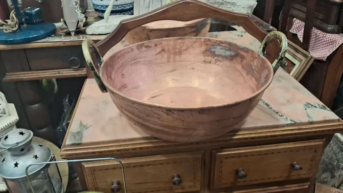 Tacho antigo em Cobre 22 Litros 