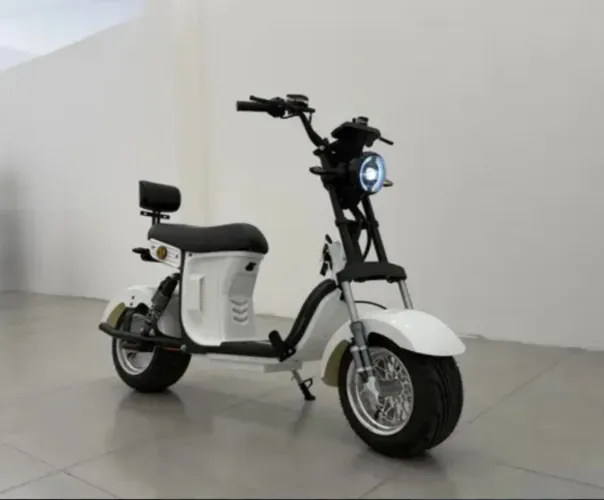 Scooter X14 a mais nova da OLX