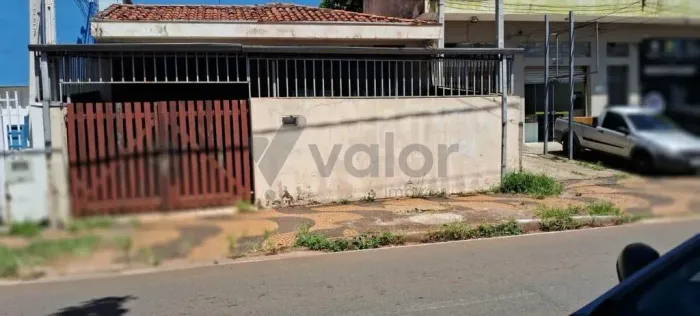 Casa à venda em Campinas, Vila Nova, com 3 quartos, com 150 m²