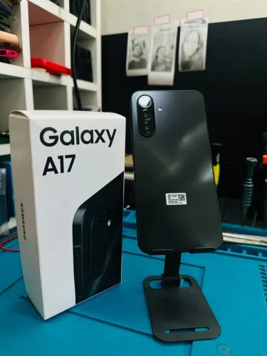 Samsung A17