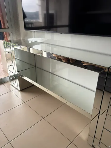 RACK TV ESPELHADO