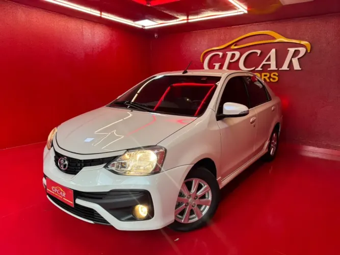 Toyota Etios Platinum 1.5 Flex 16V 4P Aut. 2018