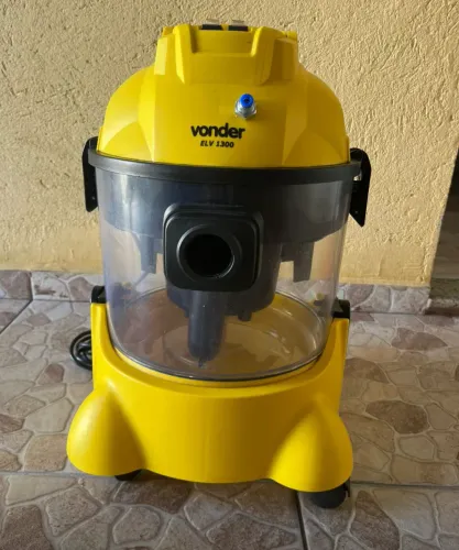 Extratora