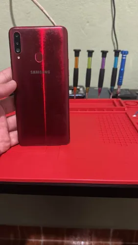 Samsung A20s