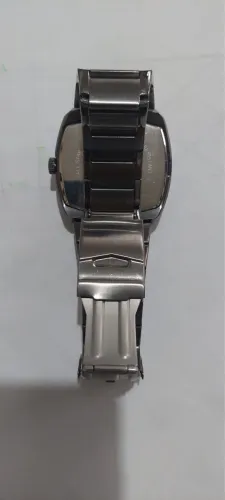 Relógio technos