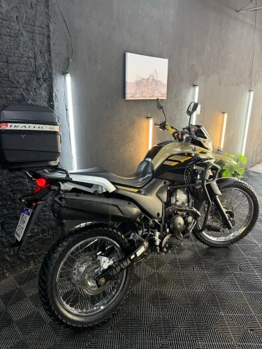 Yamaha lander 250