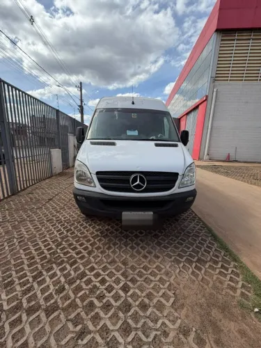Mercedes-Benz Sprinter 415 Furgão E.l.t.alt. 2.2 Dies. 2016