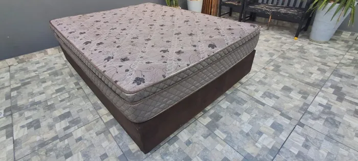 Cama box casal 