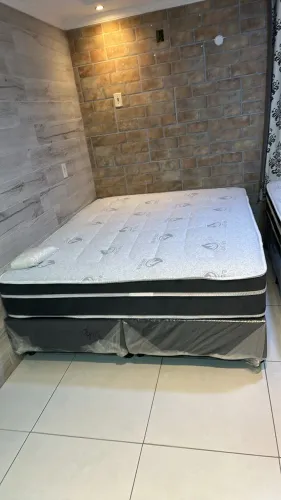 Cama box Queen sizer NOVO  1.98x1.58 entrego 