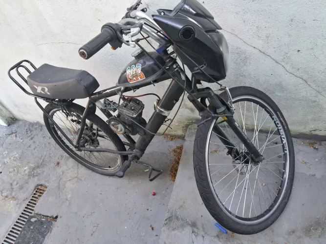 Bike 50cc (Precisa fazer Motor) Somente Retirada