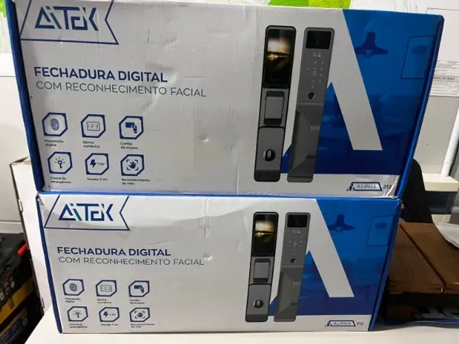 2 fechaduras eletronica com trava facial