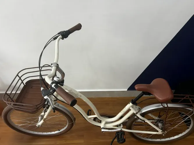 Bicicleta usada em excelente estado de conservação 