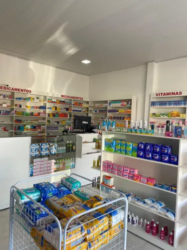 Vendo farmácia completa