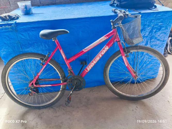 Bicicleta Houston Foxer Maori Aro 26 com Cesta
