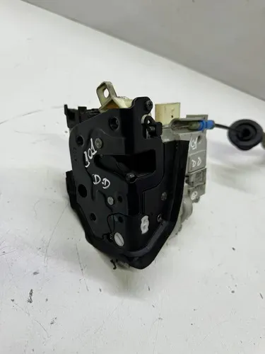 Fechadura Dianteira Direita Audi A3 2014 2015 8x1837016