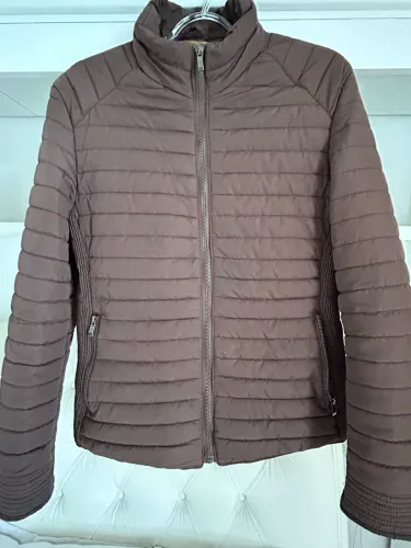 Jaqueta puffer marrom G