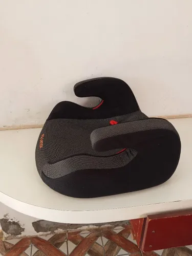 Assento de carro pra criança 