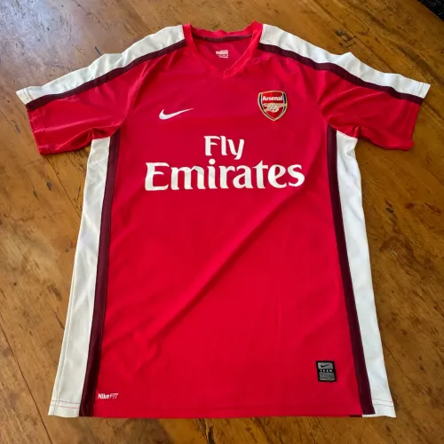 Camisa de time original Arsenal 2008/09