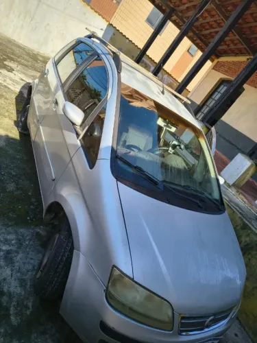 Fiat Idea ELX 1.4 MPI Fire Flex 8V 5P 2006